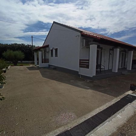 Vila. Dionysos Agios Georgios  Exterior foto